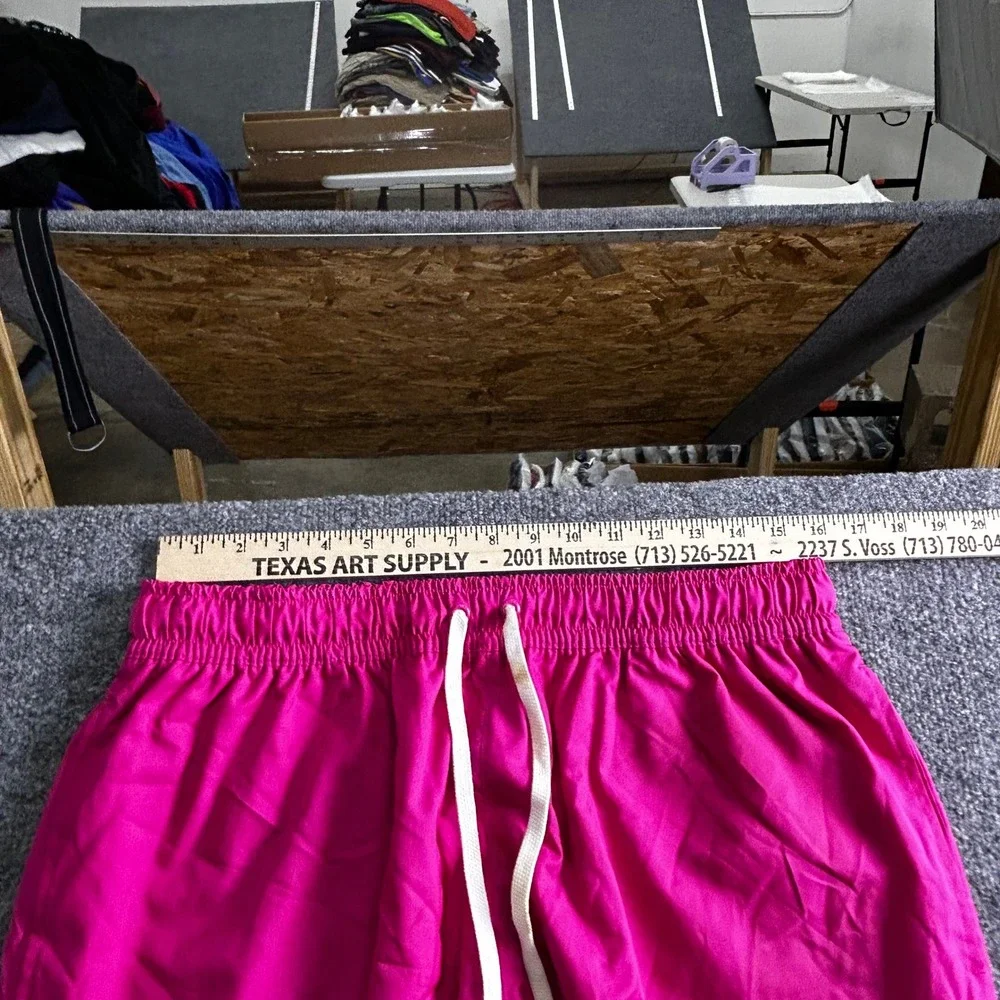Nike Athletic Shorts Mens Size Large Pink Mesh Lined Drawstring Casual Running